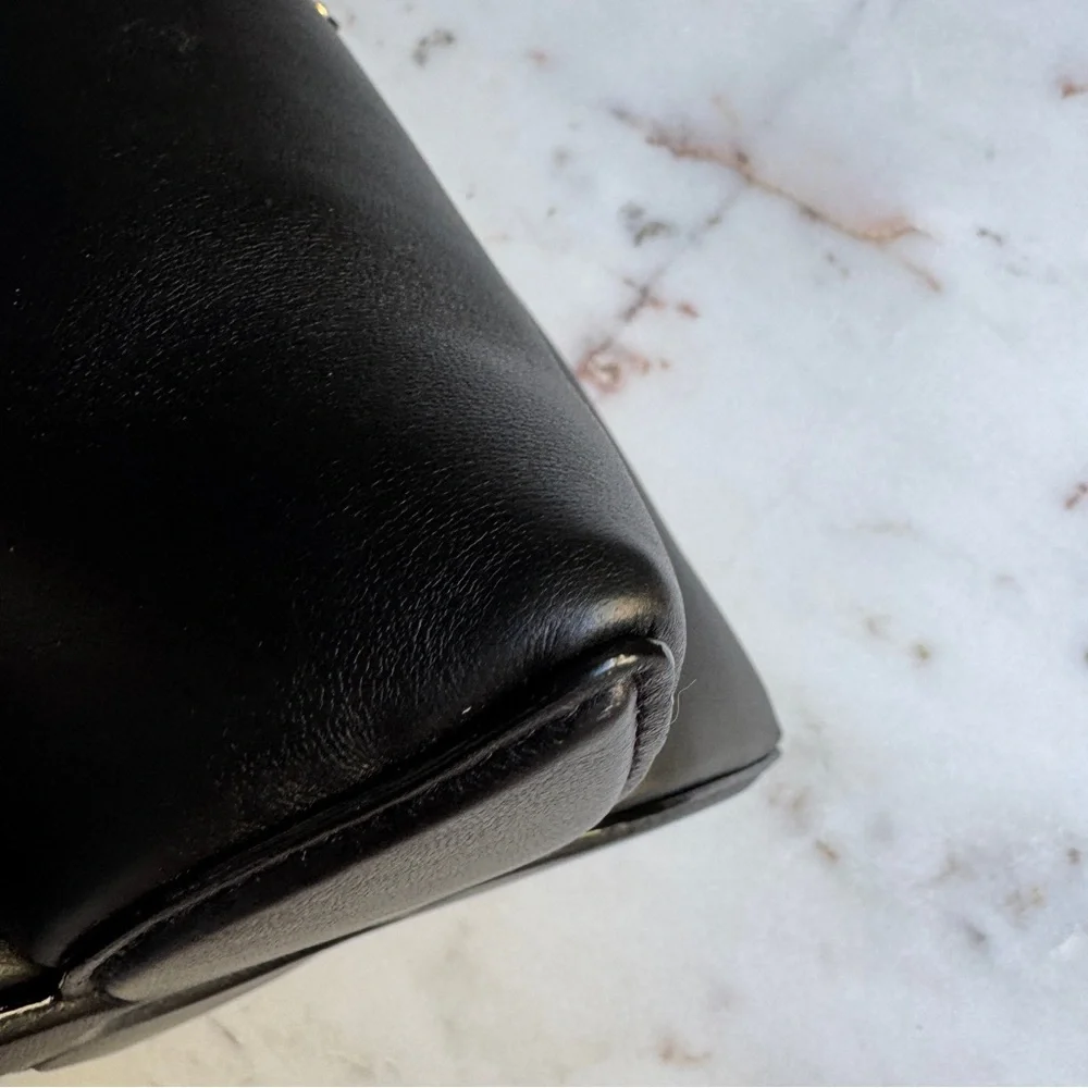 Louis Vuitton Bloom PM Bucket Bag